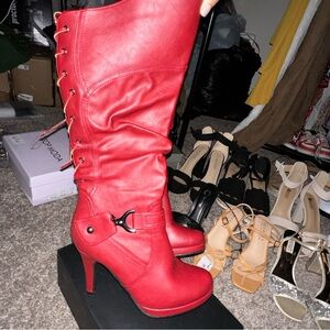 Cute red y2k vibes boots